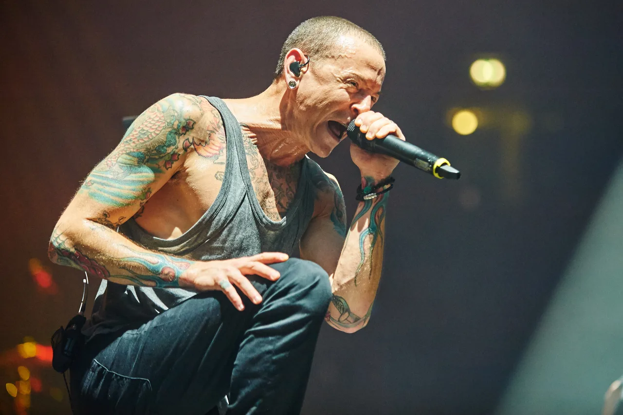 Chester Bennington ao vivo