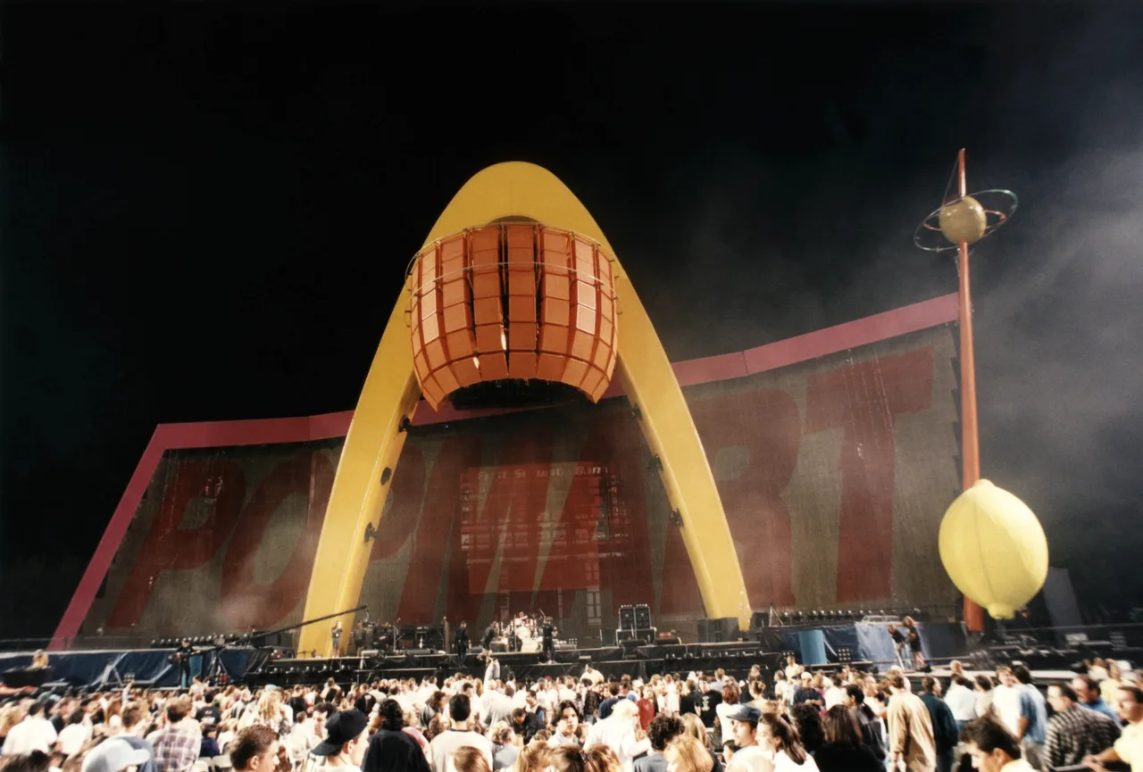 U2 anuncia The Greatest Show On Earth, turnê mundial de estádios para 2027